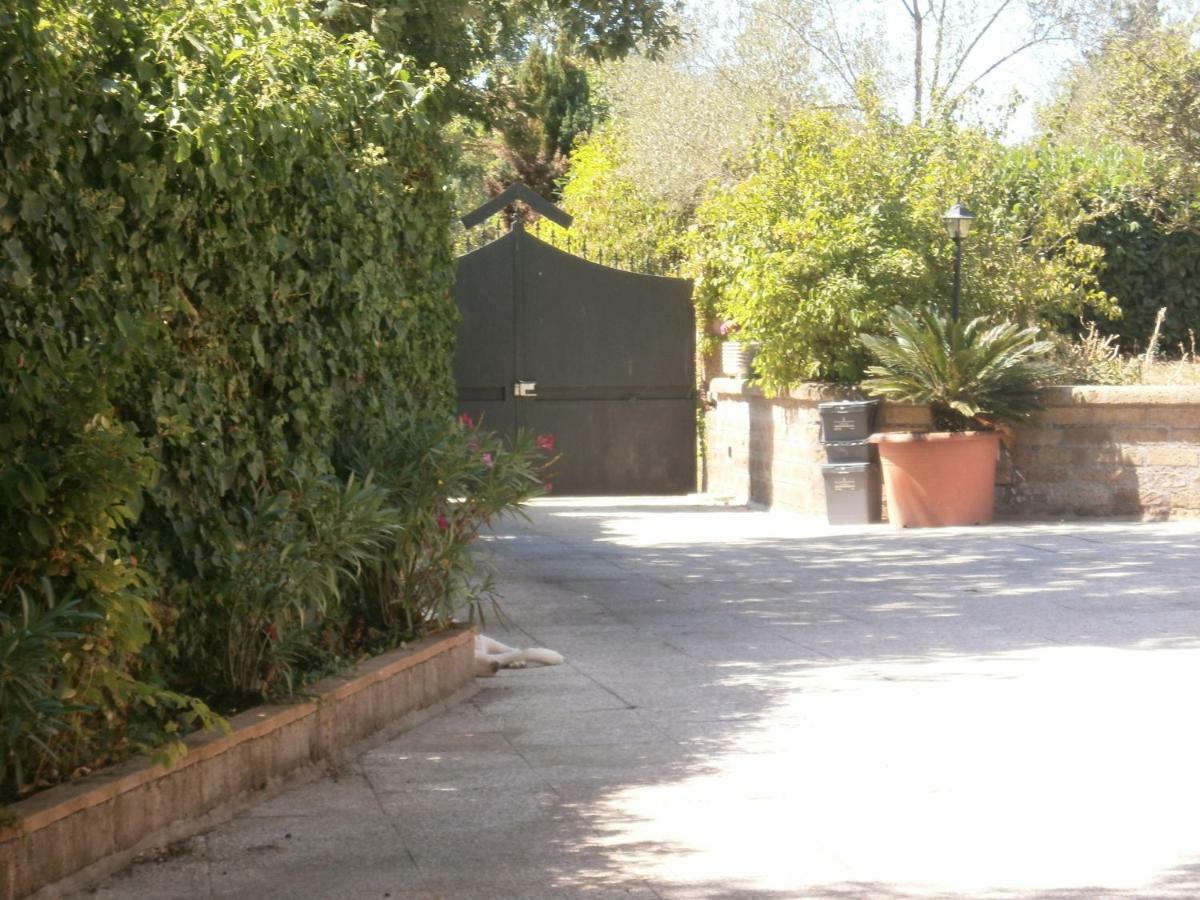 Barbarano Romano Villa Rosalba Camere מראה חיצוני תמונה
