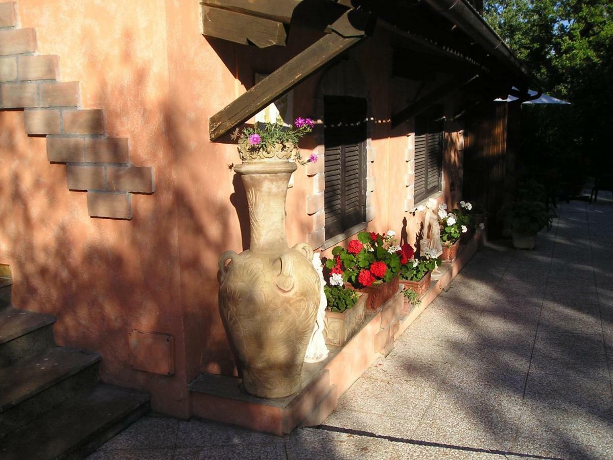 Barbarano Romano Villa Rosalba Camere מראה חיצוני תמונה